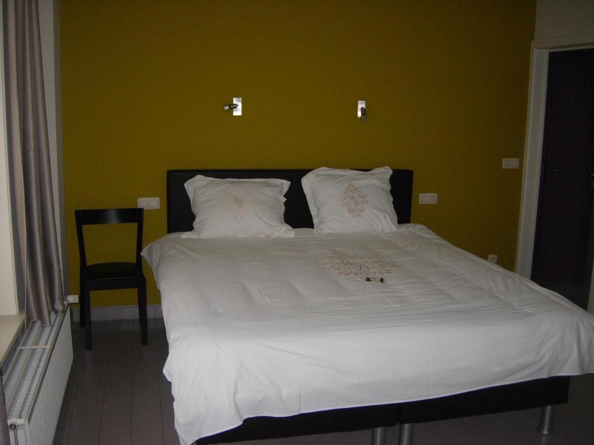 Landhuis Vedastus Reningelst Habitación foto